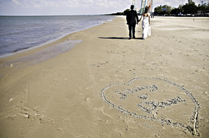 beach-theme-wedding-by-Corey-Ann.jpg
