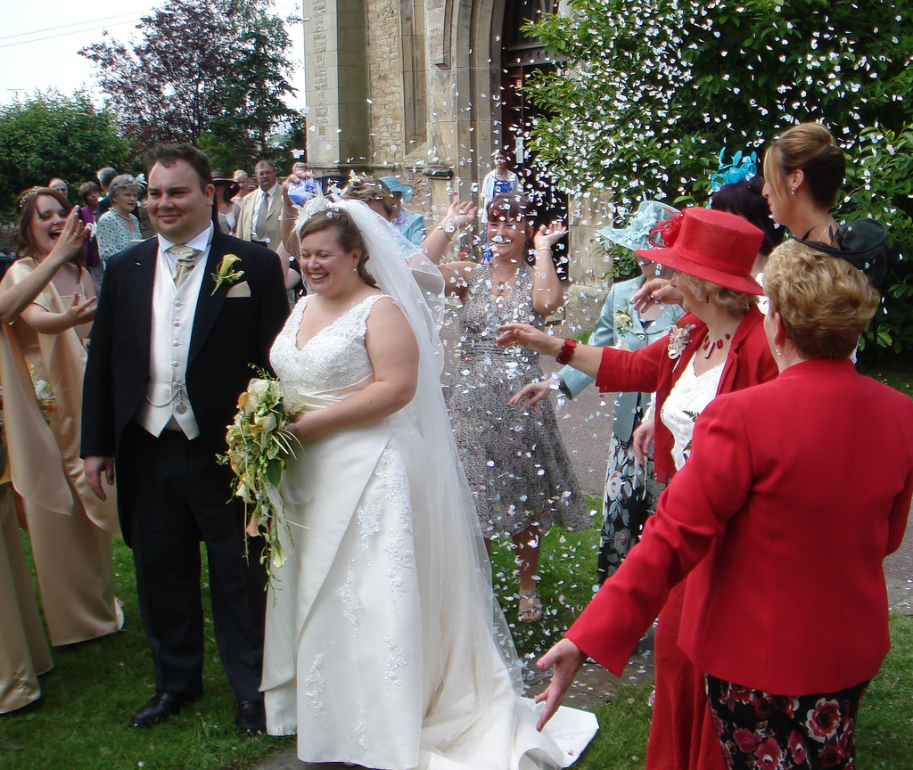 Wedding-Day-With-Plus-Size-Bride-and_Groom